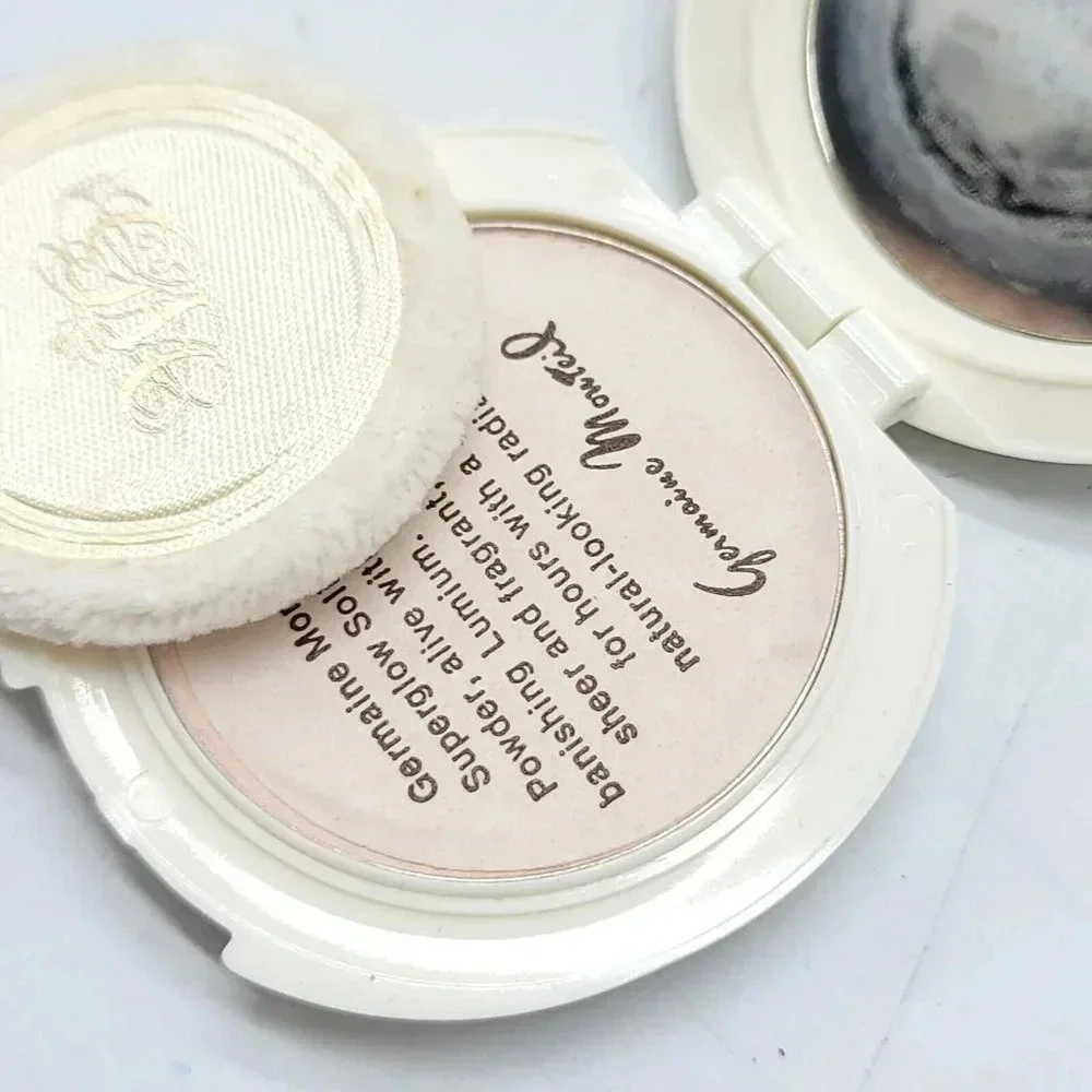 Germaine Monteil Womens Compact Superglow Solid Satin Powder Sheer LOT OF 3 VTG